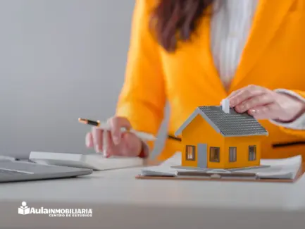 Asesoramiento y Apoyo Profesional al Finalizar el Curso